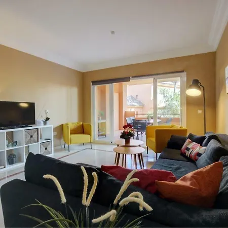 Comfortable Апартаменти Естепона